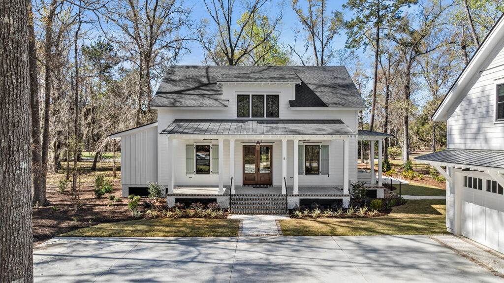 8 Sandy Hill